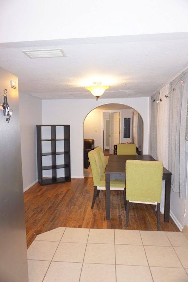 House for rent at 1157 41st St, Sarasota, FL 34234