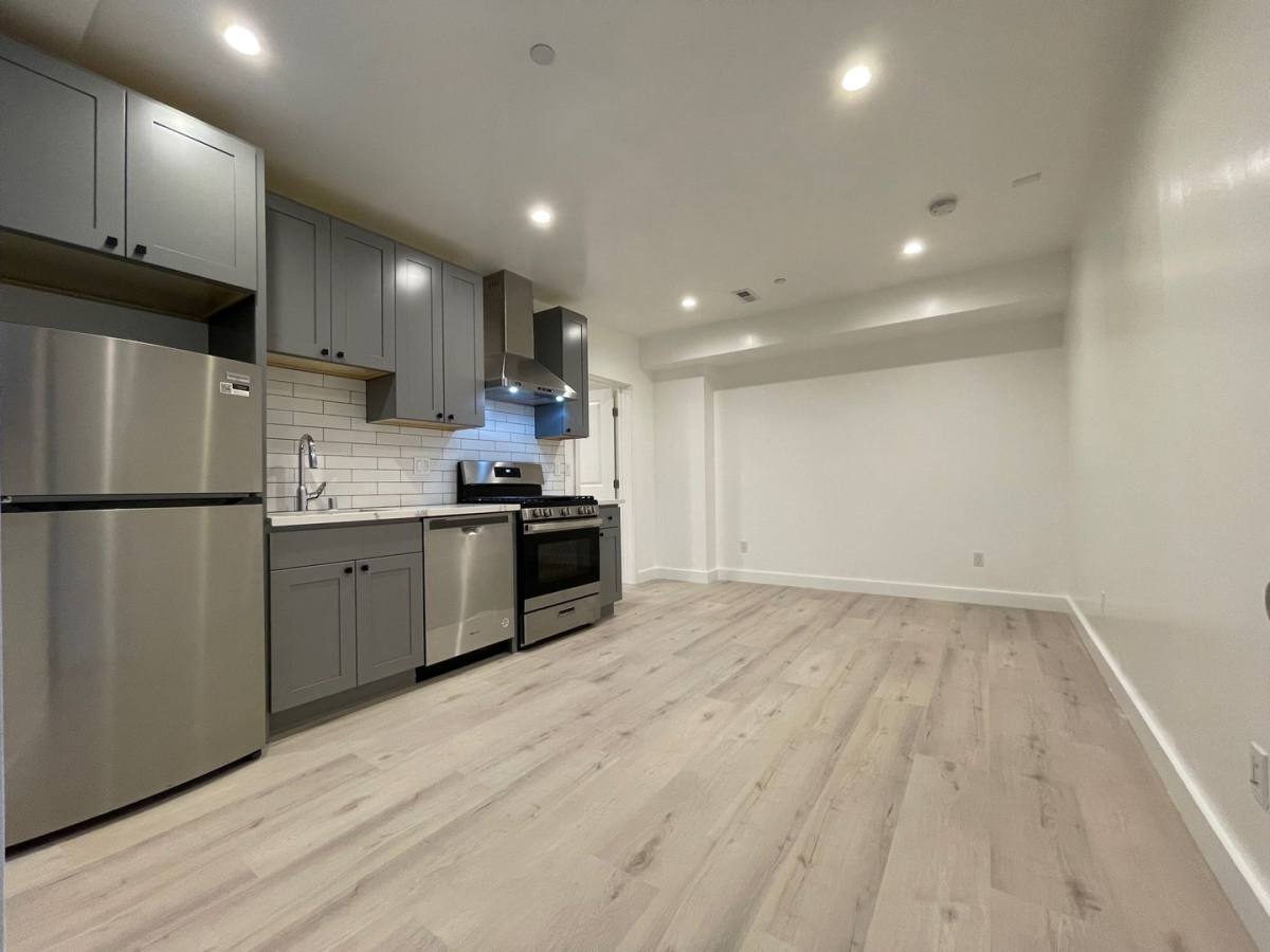 Apartment for rent at 242 Holloway Ave, San Francisco, CA 94112