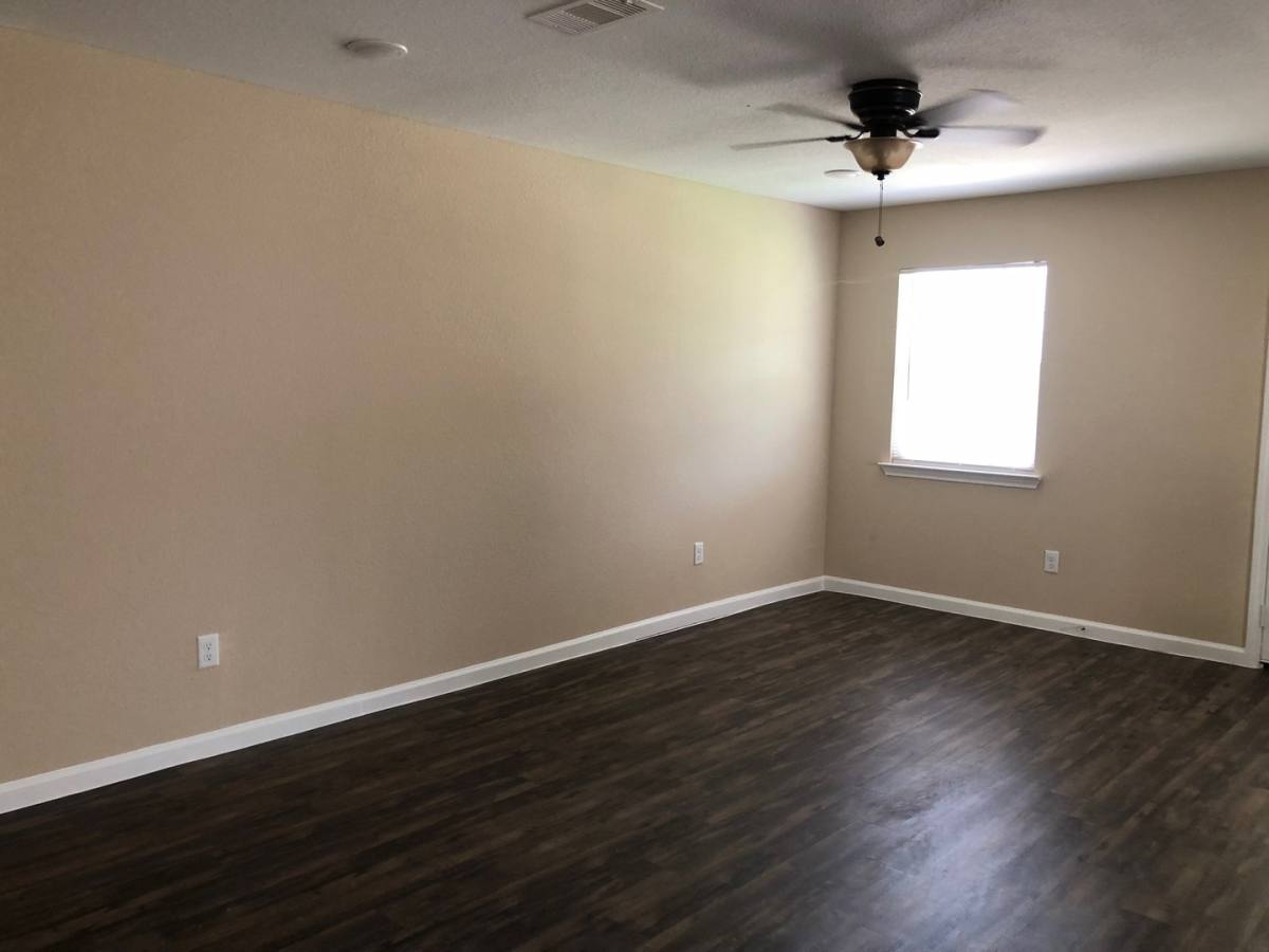 House for rent at 1907 Chew St, Houston, TX 77020