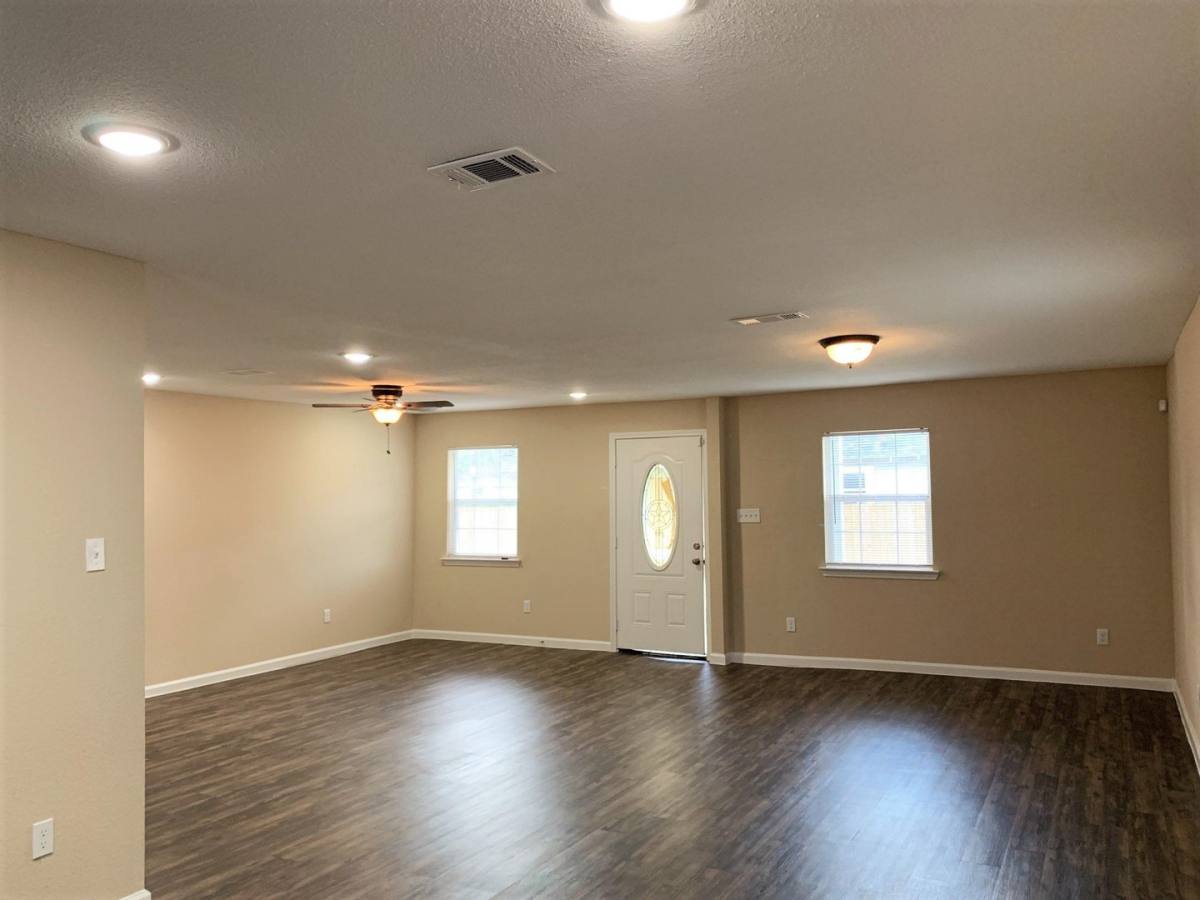House for rent at 1907 Chew St, Houston, TX 77020