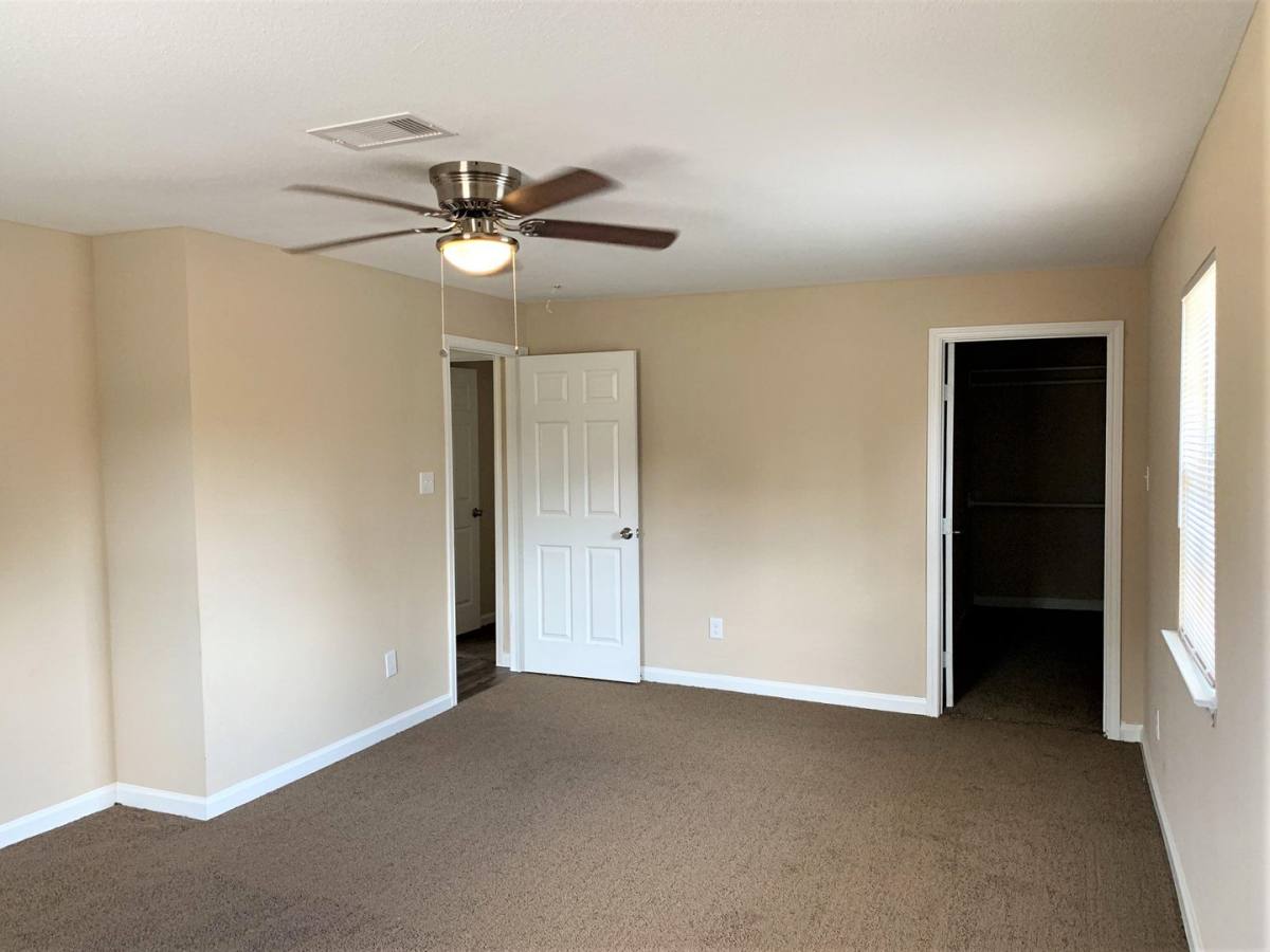 House for rent at 1907 Chew St, Houston, TX 77020
