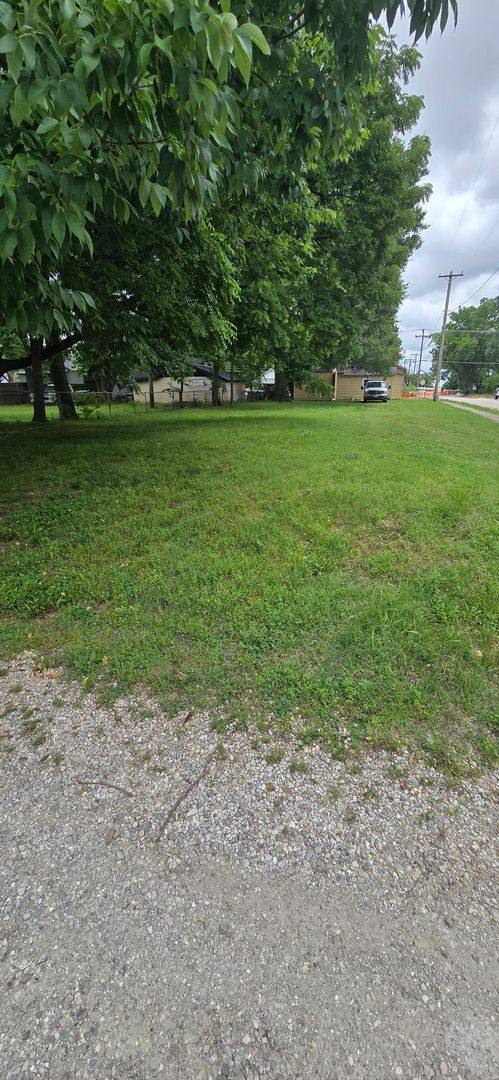 House for rent at 1301 N Rogers Ave, Springfield, MO 65802