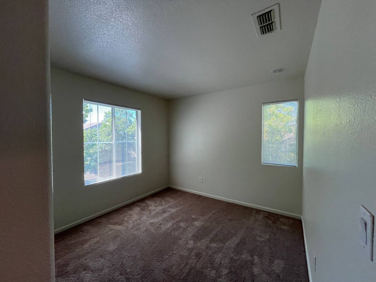 House for rent at 2821 Babson Dr, Elk Grove, CA 95758