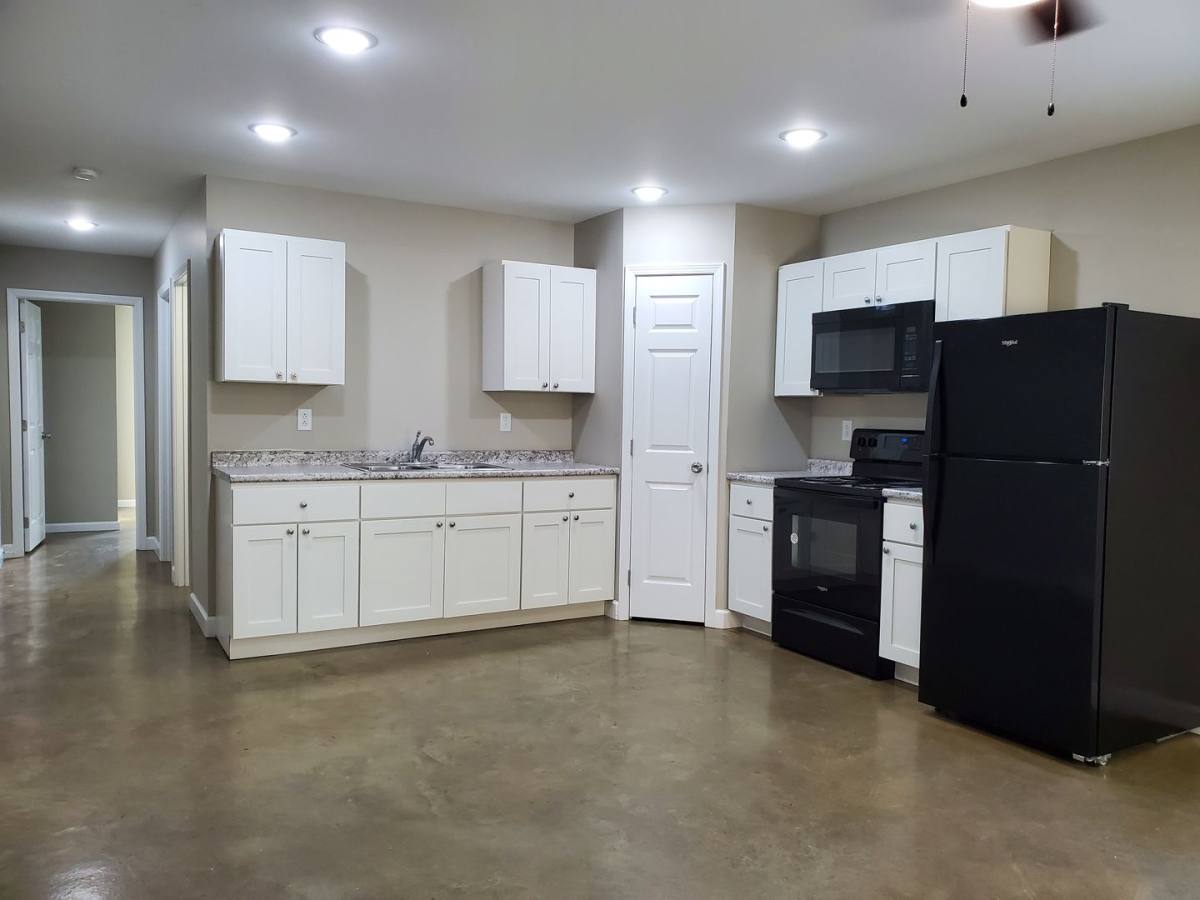 Townhouse for rent at 608 Main St, Scott City, MO 63780