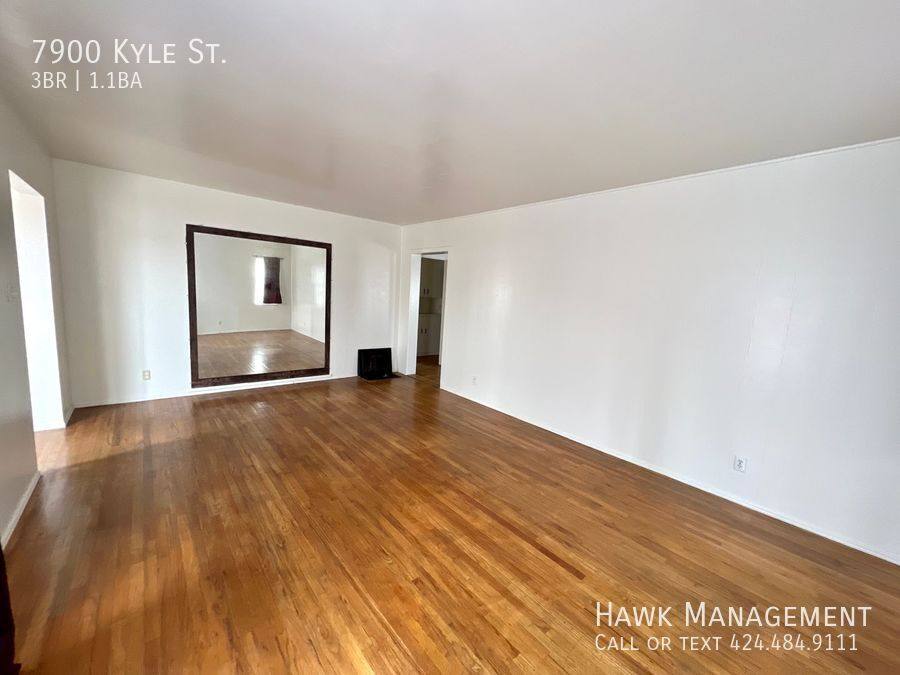 House for rent at 7900 Kyle St, Sunland, CA 91040