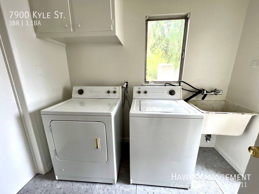 House for rent at 7900 Kyle St, Sunland, CA 91040