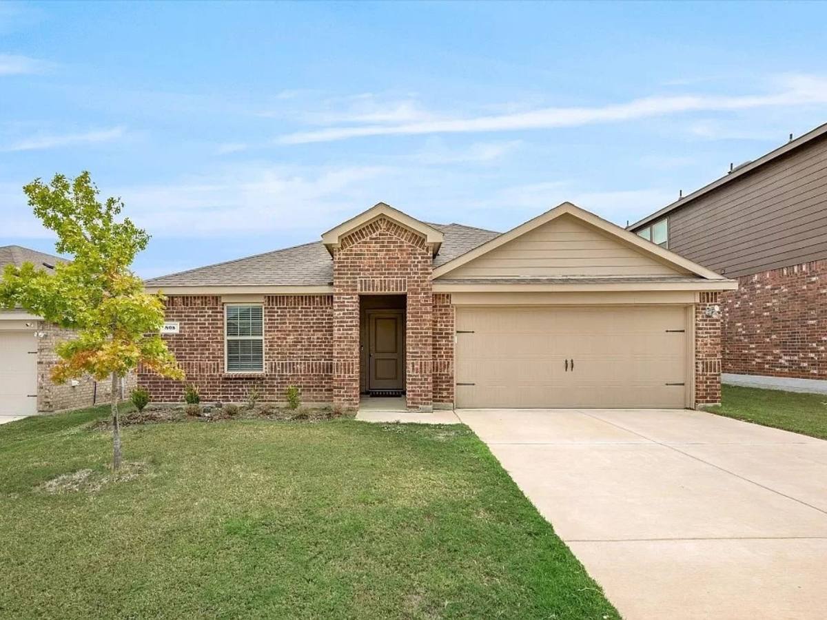 House for rent at 805 Fueller Dr, Aubrey, TX 76227