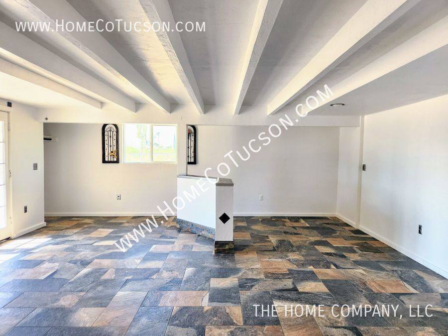 House for rent at 7424 N La Canada Dr #C, Tucson, AZ 85704