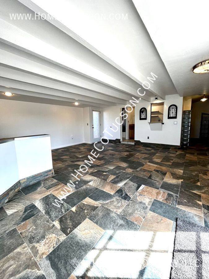 House for rent at 7424 N La Canada Dr #C, Tucson, AZ 85704