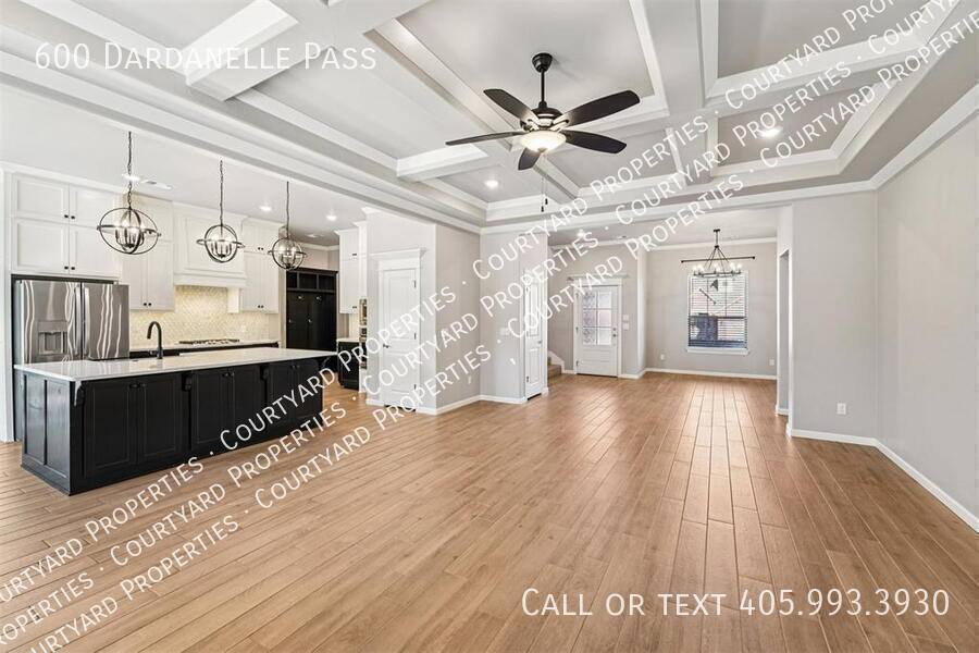 House for rent at 600 Dardanelle Pass, Edmond, OK 73025