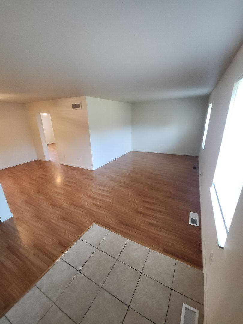 Apartment for rent at 9900 Sloane Square, Saint Louis, MO 63134