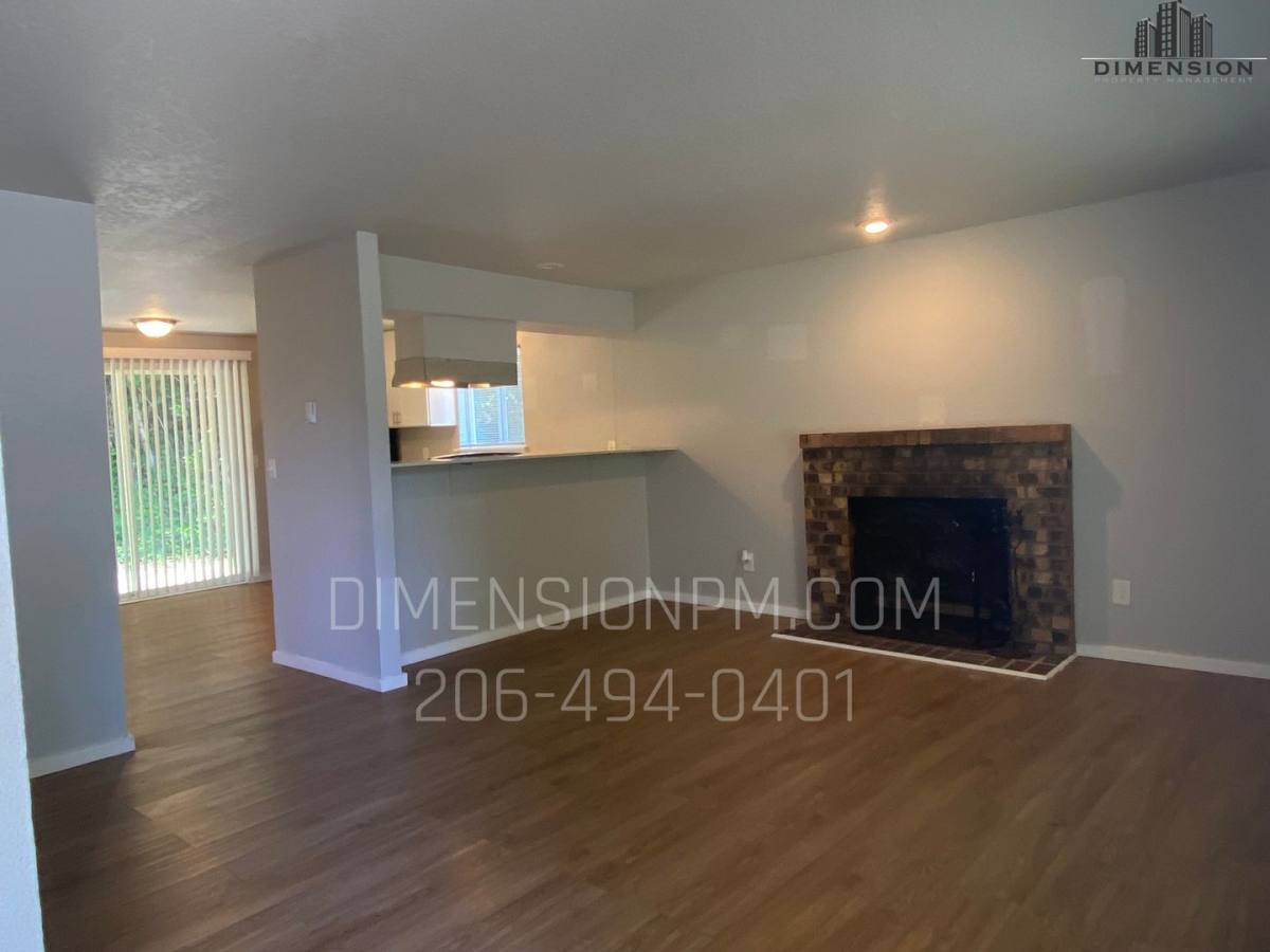 Townhouse for rent at 6712 To 6714 111th St Court E, Puyallup, WA 98373
