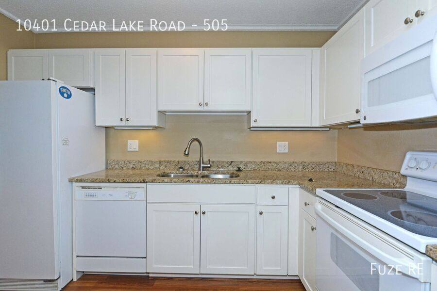 Apartment for rent at 10401 Cedar Lake Rd #505, Hopkins, MN 55305