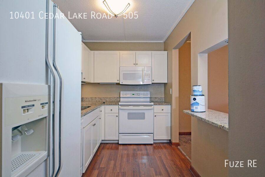 Apartment for rent at 10401 Cedar Lake Rd #505, Hopkins, MN 55305