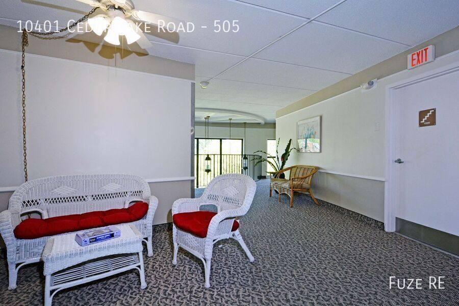 Apartment for rent at 10401 Cedar Lake Rd #505, Hopkins, MN 55305