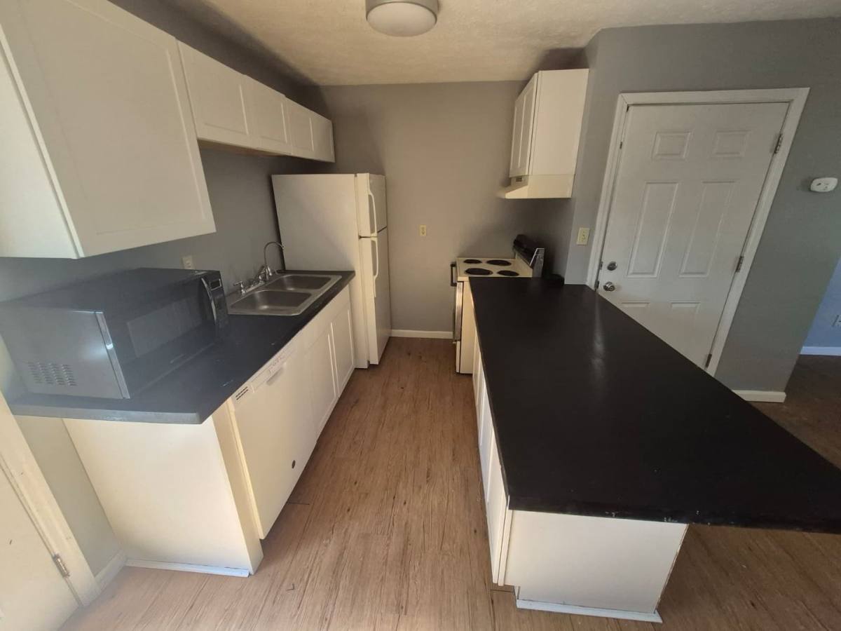 Apartment for rent at 105 Williams St, Butler, KY 41006