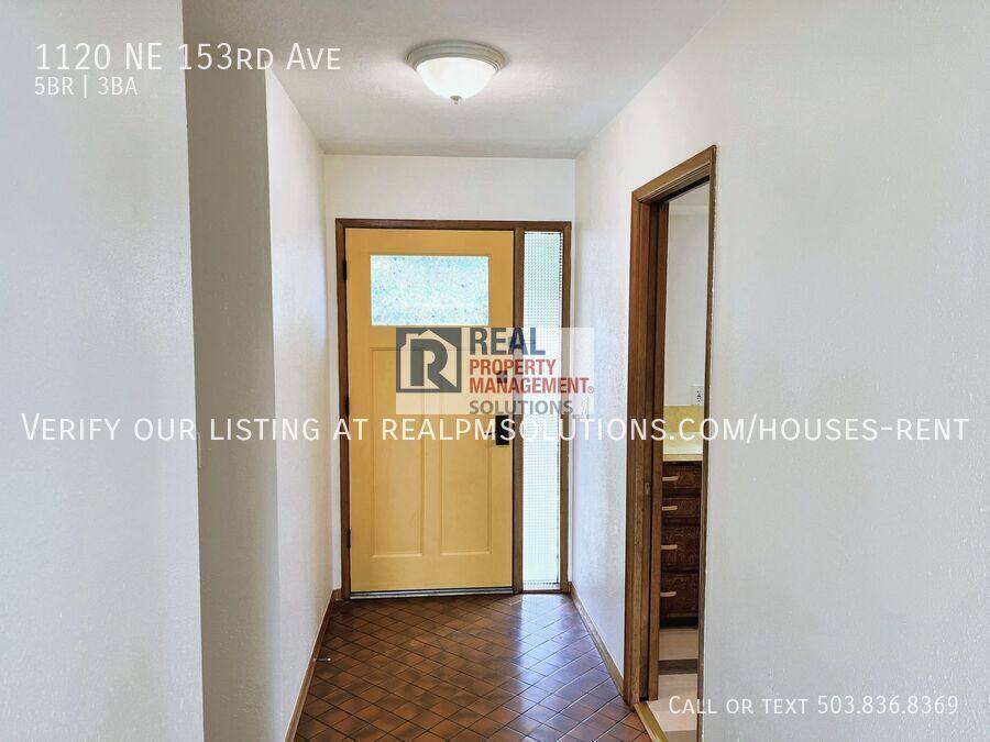 House for rent at 1120 NE 153rd Ave, Portland, OR 97230