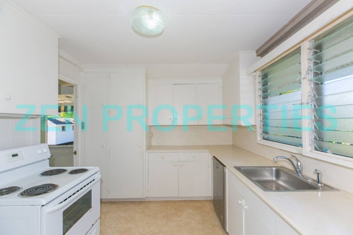 House for rent at 5616 Kawaikui St, Honolulu, HI 96821