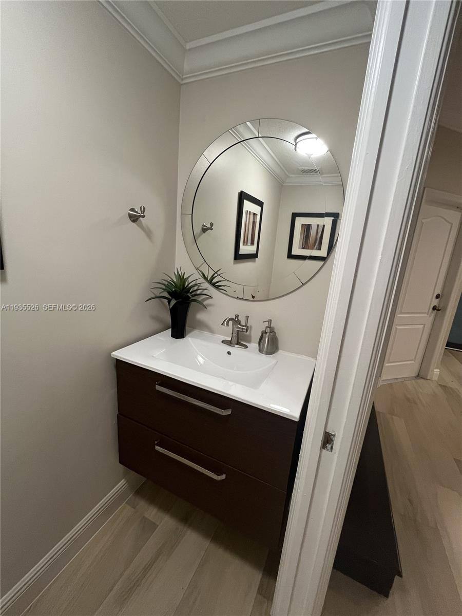 Townhouse for rent at 10872 SW 89th St, Miami, FL 33176