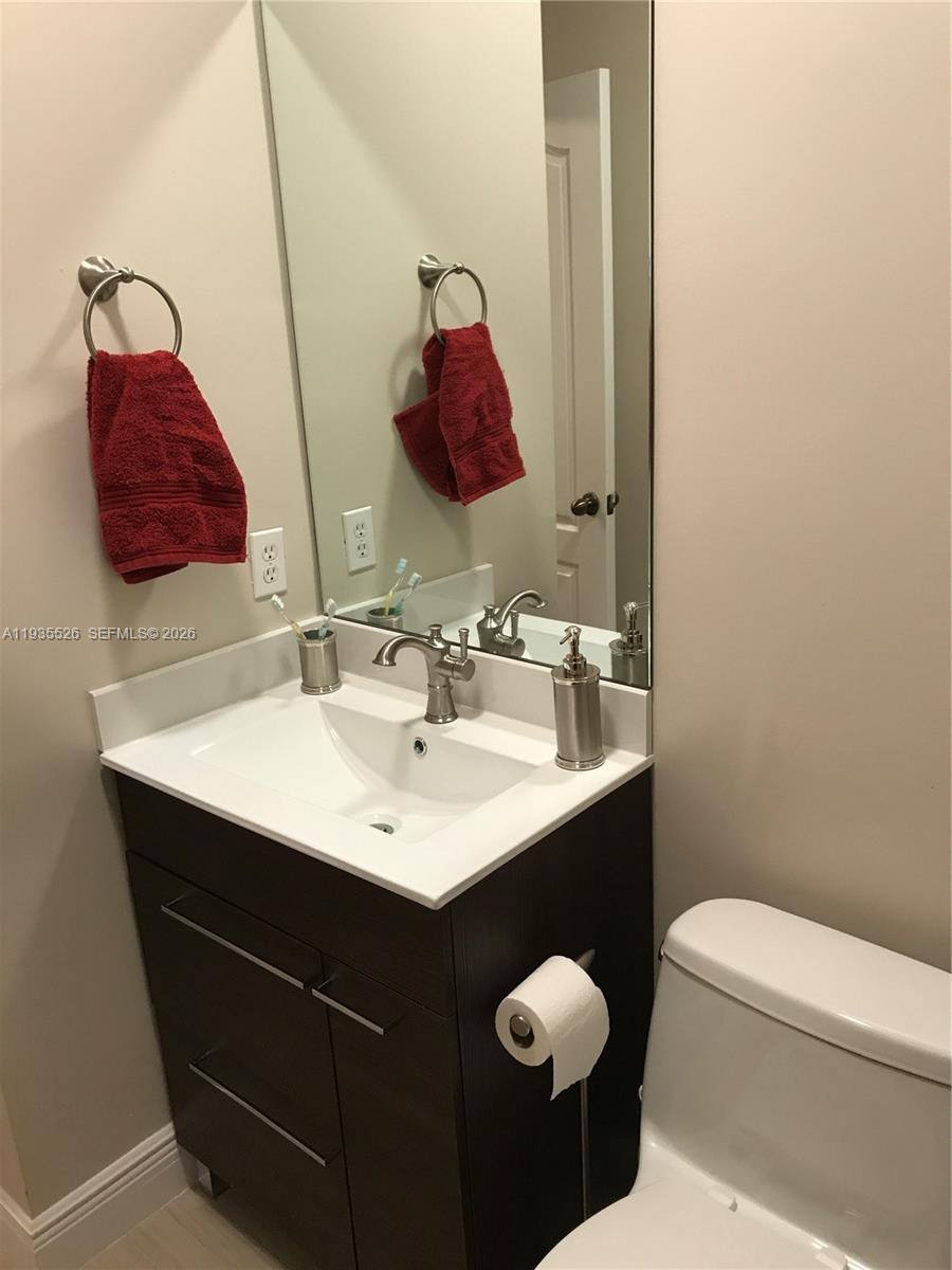 Townhouse for rent at 10872 SW 89th St, Miami, FL 33176