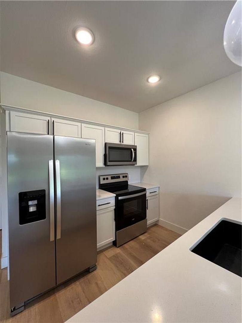Apartment for rent at 2703 SW Livingston Square, Bentonville, AR 72713