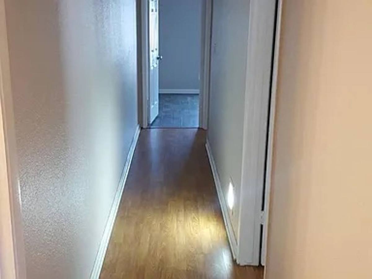 House for rent at 921 W Naranja Ave, Mesa, AZ 85210