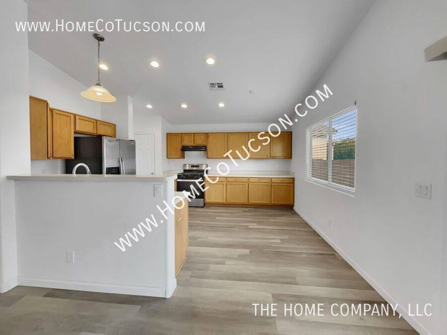House for rent at 3637 W Stony Point Court, Tucson, AZ 85742