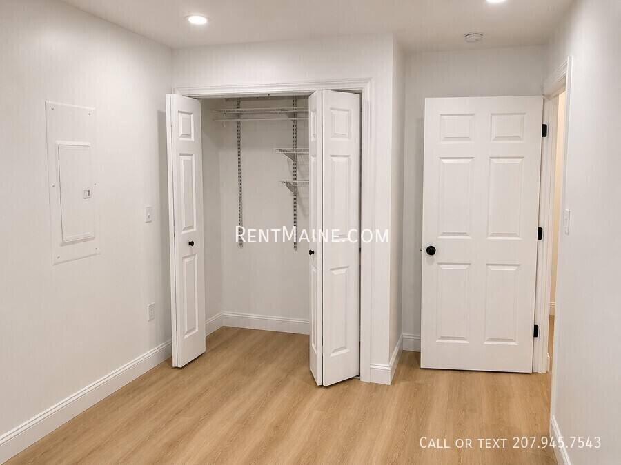Apartment for rent at 11 Center St Ave #1, Bangor, ME 04401