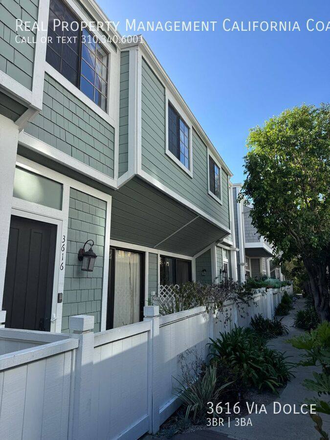 Townhouse for rent at 3616 Via Dolce, Marina Del Rey, CA 90292
