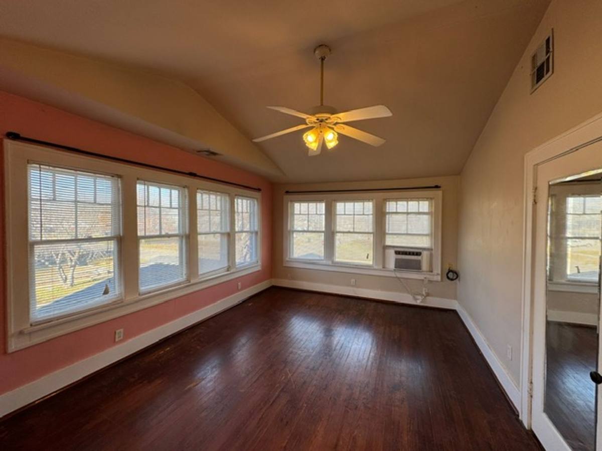 Apartment for rent at 1446 NW 31st St, Oklahoma City, OK 73118