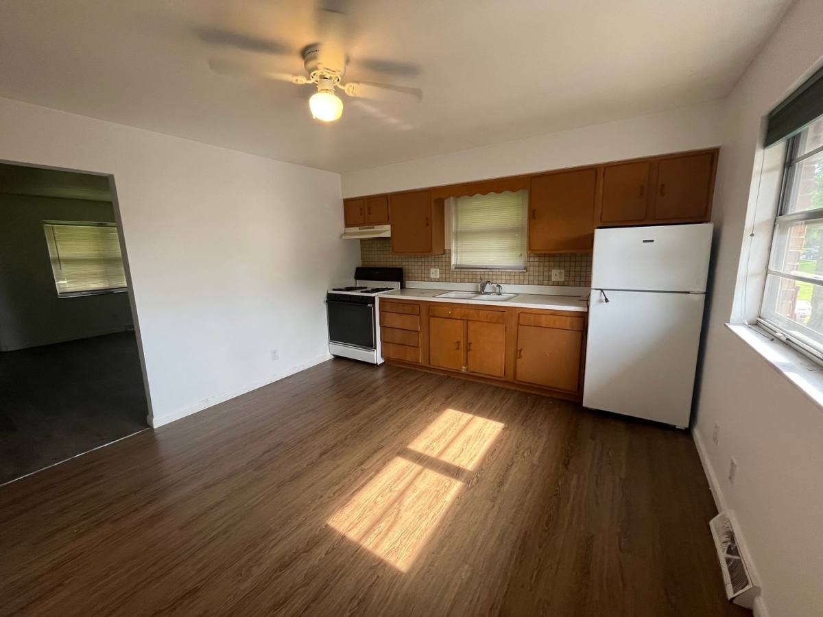 Apartment for rent at 1308 Virginia Ave, Wood River, IL 62095