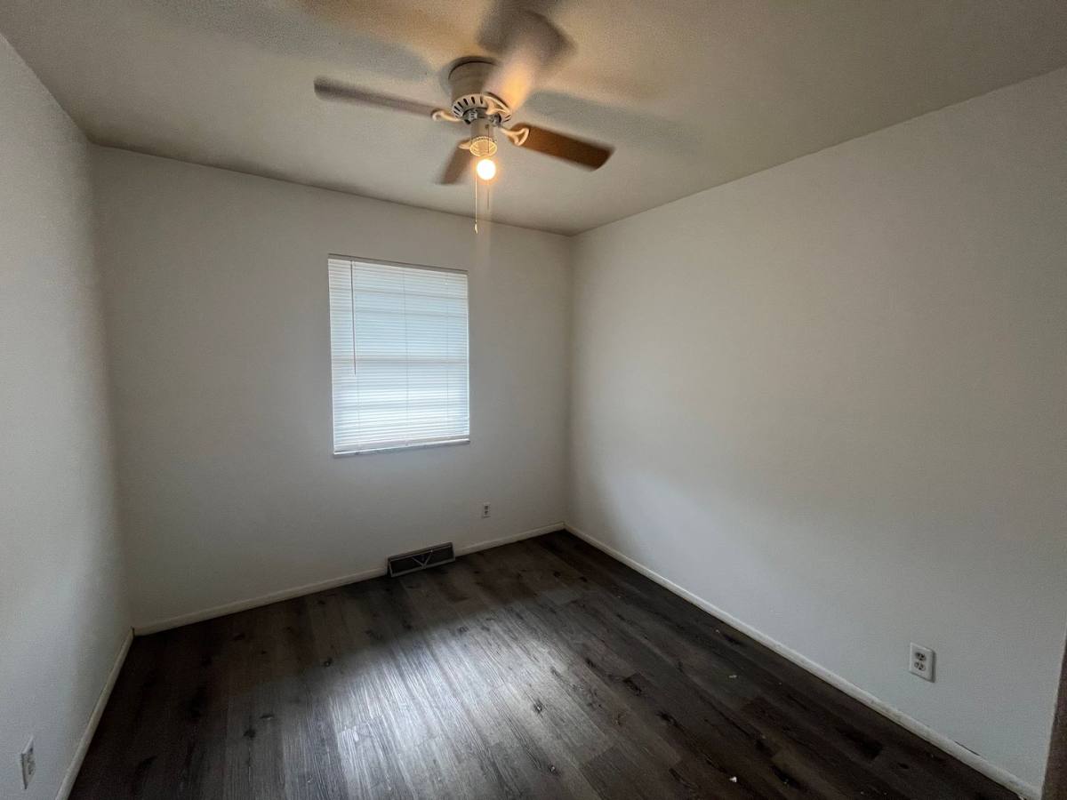 Apartment for rent at 1308 Virginia Ave, Wood River, IL 62095