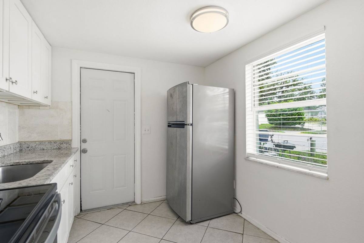 House for rent at 417 Milwaukee Ave, Dunedin, FL 34698