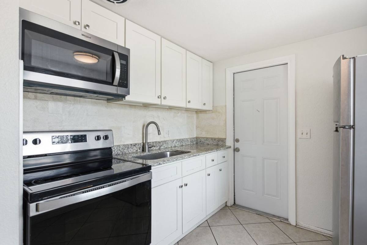 House for rent at 417 Milwaukee Ave, Dunedin, FL 34698