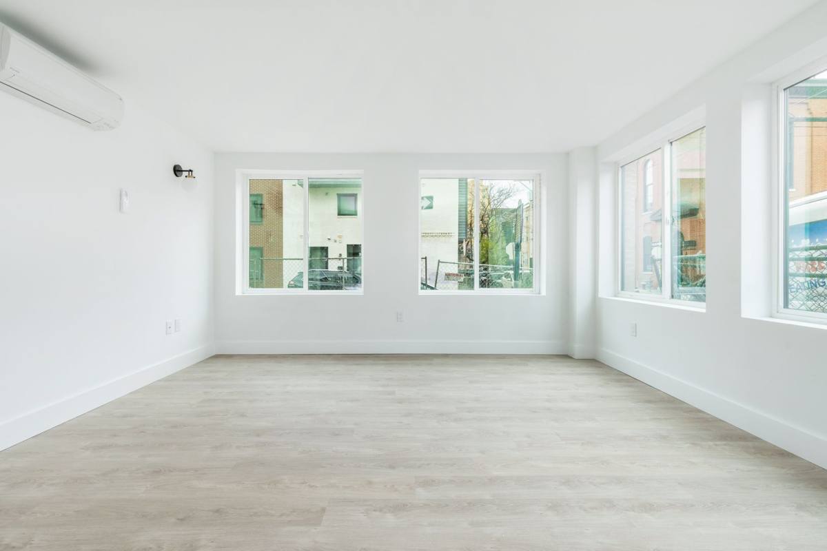 Apartment for rent at 734 S 17th St, Philadelphia, PA 19146