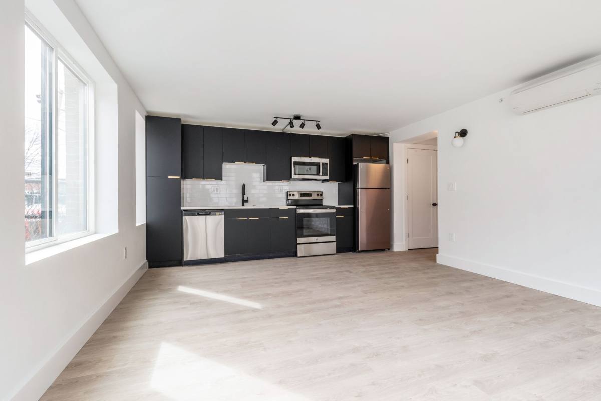 Apartment for rent at 734 S 17th St, Philadelphia, PA 19146