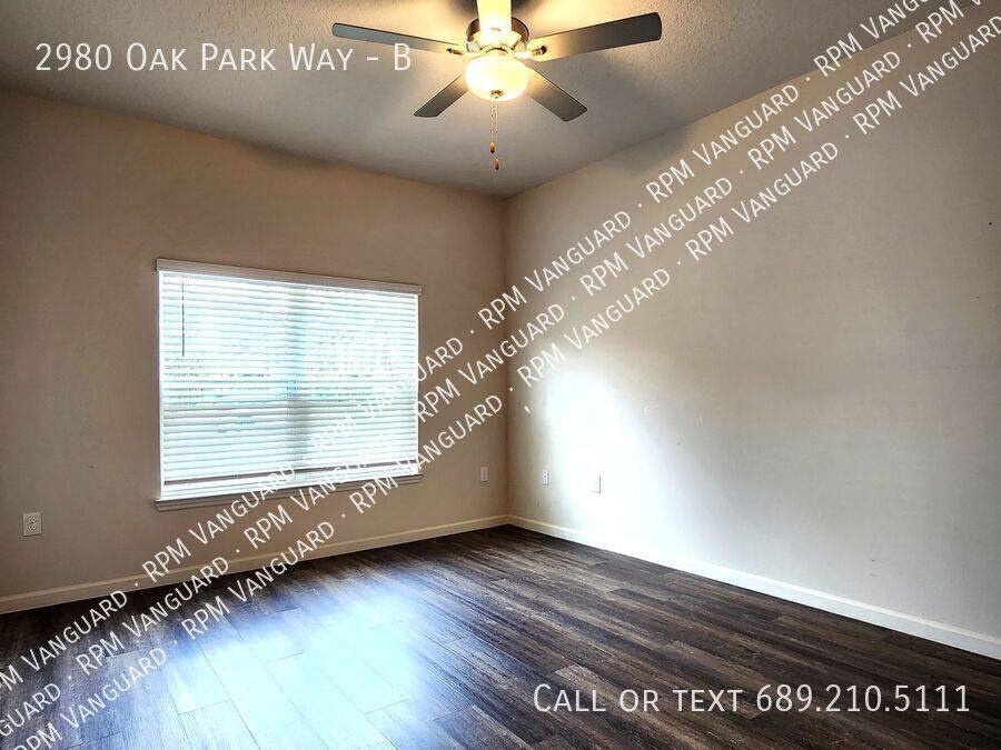 Townhouse for rent at 2980 Oak Park Way #B, Orlando, FL 32822