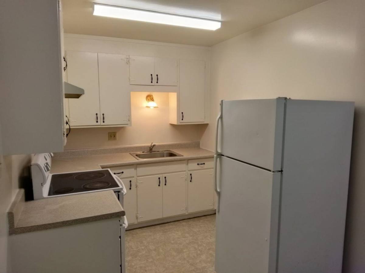 Apartment for rent at 2131 Stanton Ave, San Pablo, CA 94806