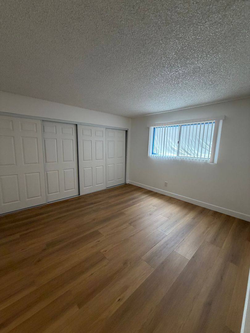 Apartment for rent at 14019 Cerise Ave, Hawthorne, CA 90250