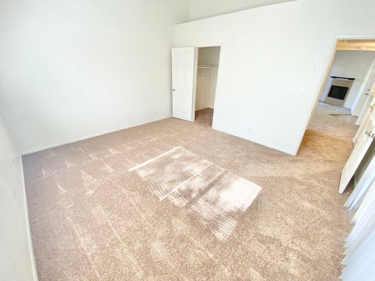 Condo for rent at 5058 Rainbow, Las Vegas, NV 89118