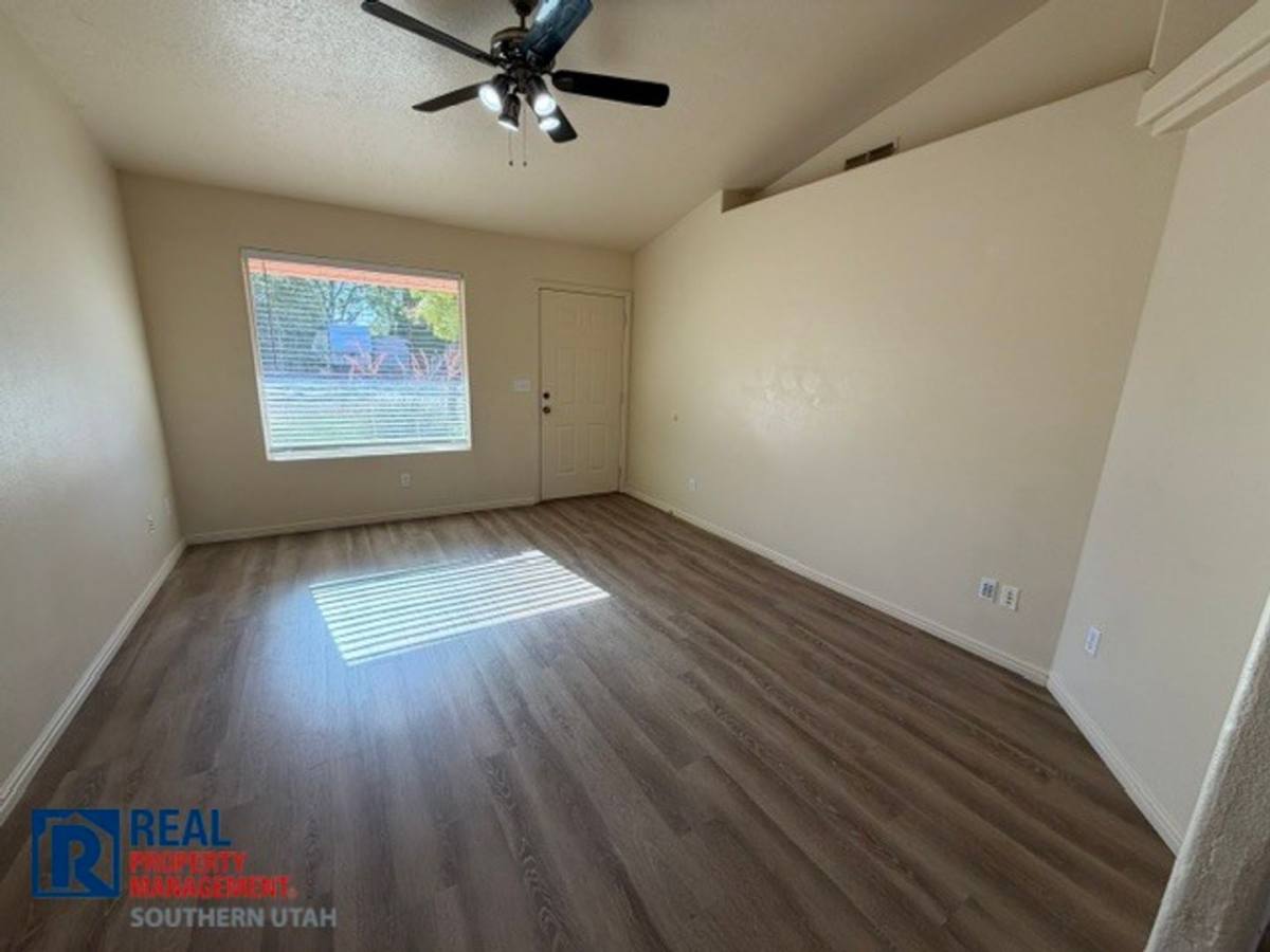 House for rent at 180 S 100 W, Ivins, UT 84738