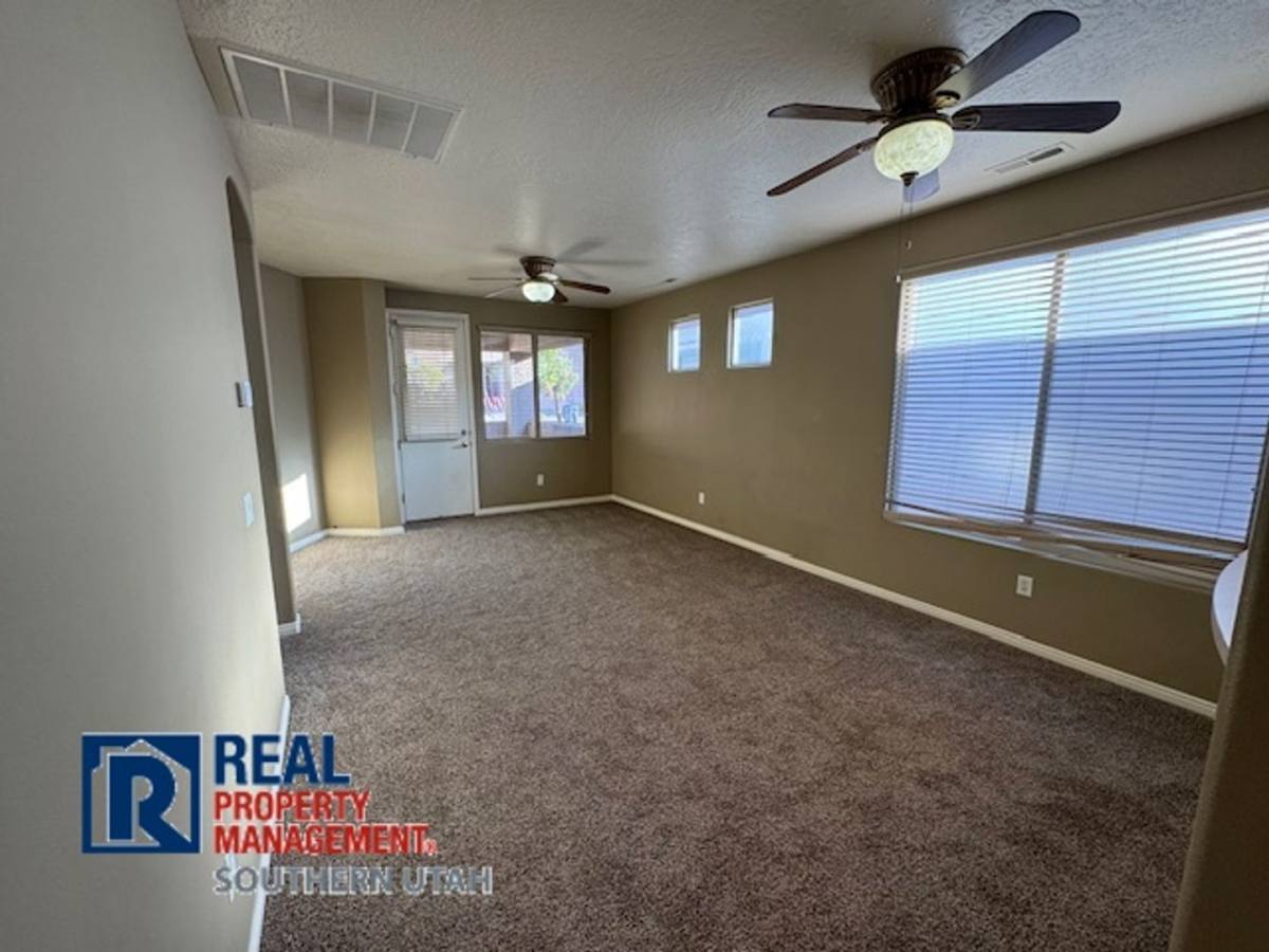House for rent at 3395 E Sweetwater Springs Dr, Washington, UT 84780