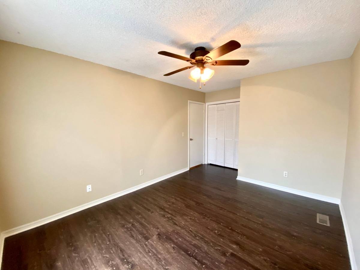 House for rent at 127 W M St, Jenks, OK 74037