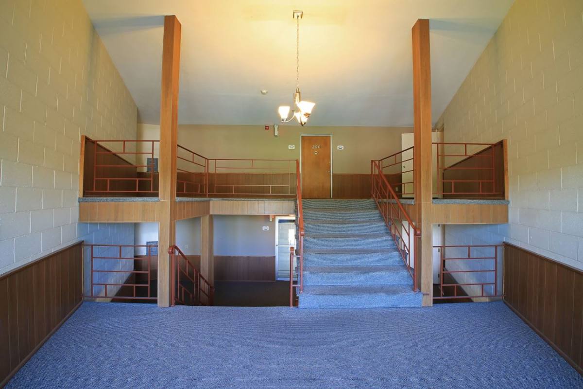 Apartment for rent at 5601 Glenwood Ave, Minneapolis, MN 55422