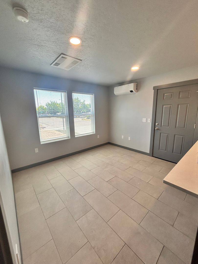 Apartment for rent at 2106 S Vista Ave, Boise, ID 83705