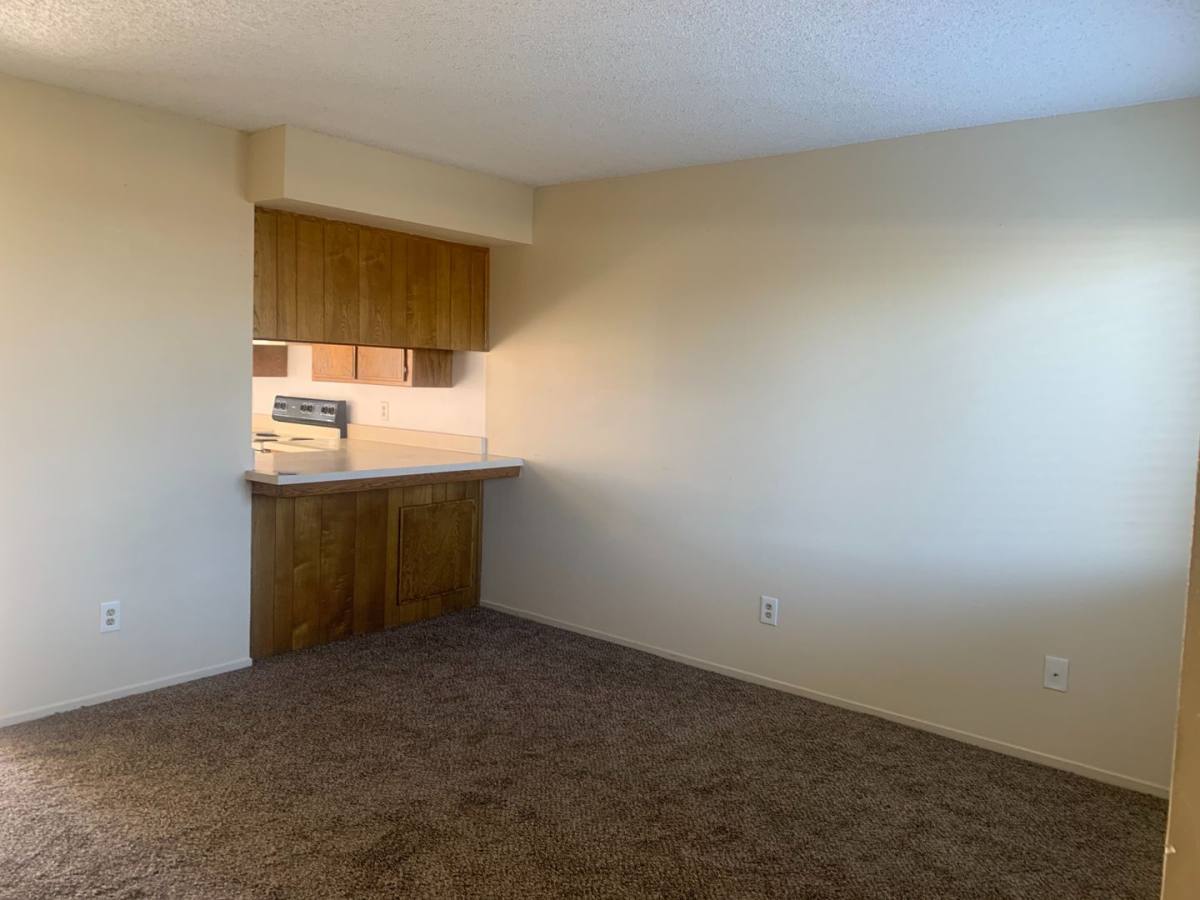 Apartment for rent at 631 28th St, Bakersfield, CA 93301