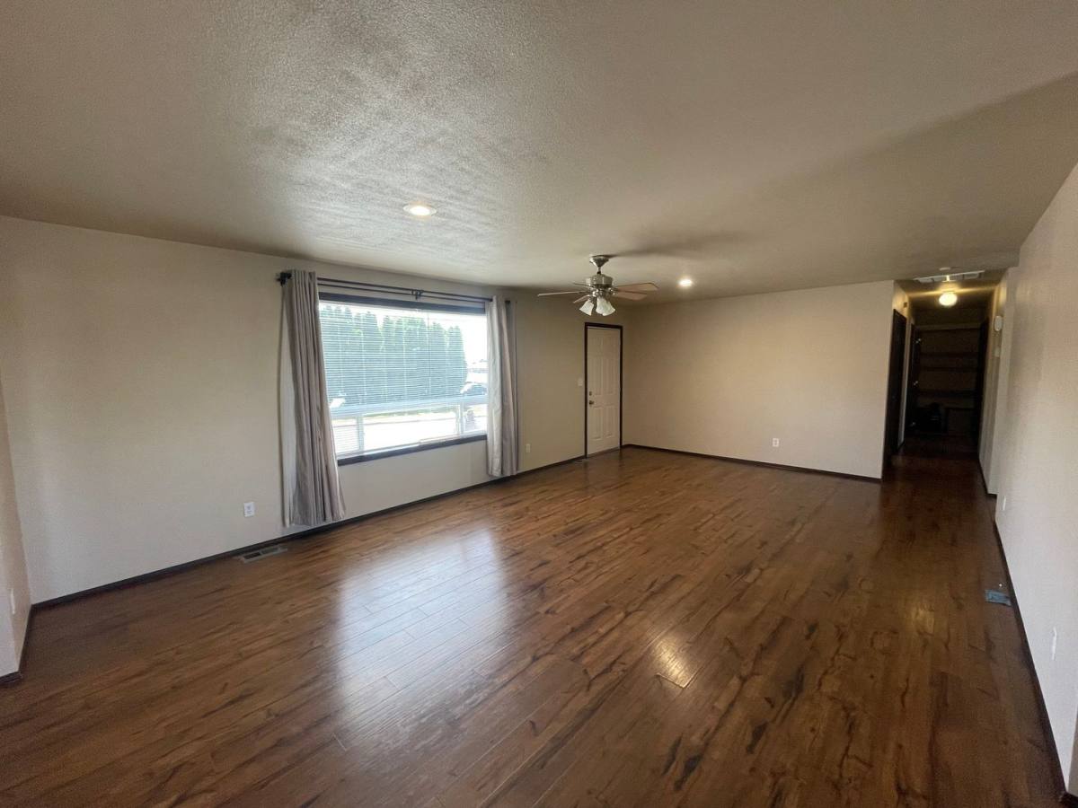 House for rent at 210 W Nelson Rd, Moses Lake, WA 98837