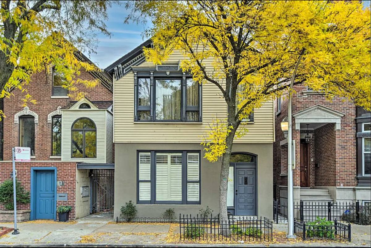 Apartment for rent at 1734 N Sedgwick St, Chicago, IL 60614