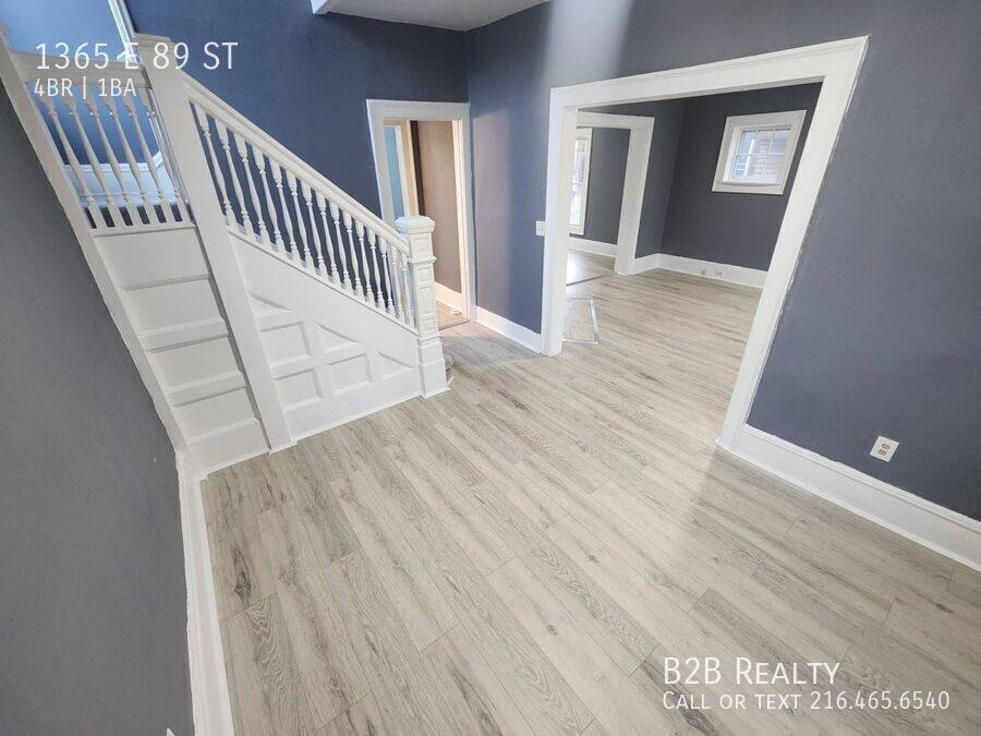 House for rent at 1365 E 89 St, Cleveland, OH 44106