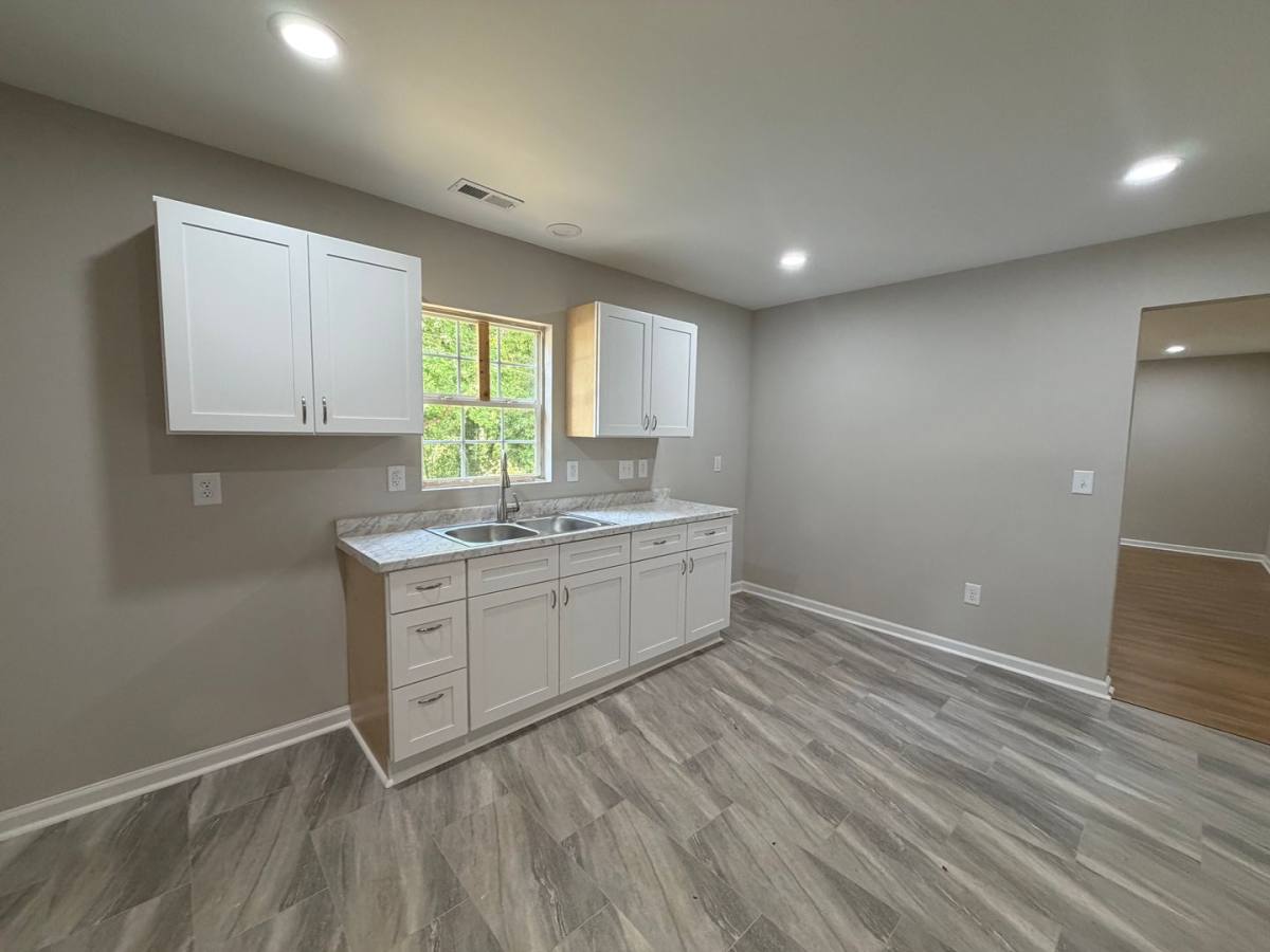 House for rent at 1204 Iva Ave, Gastonia, NC 28052